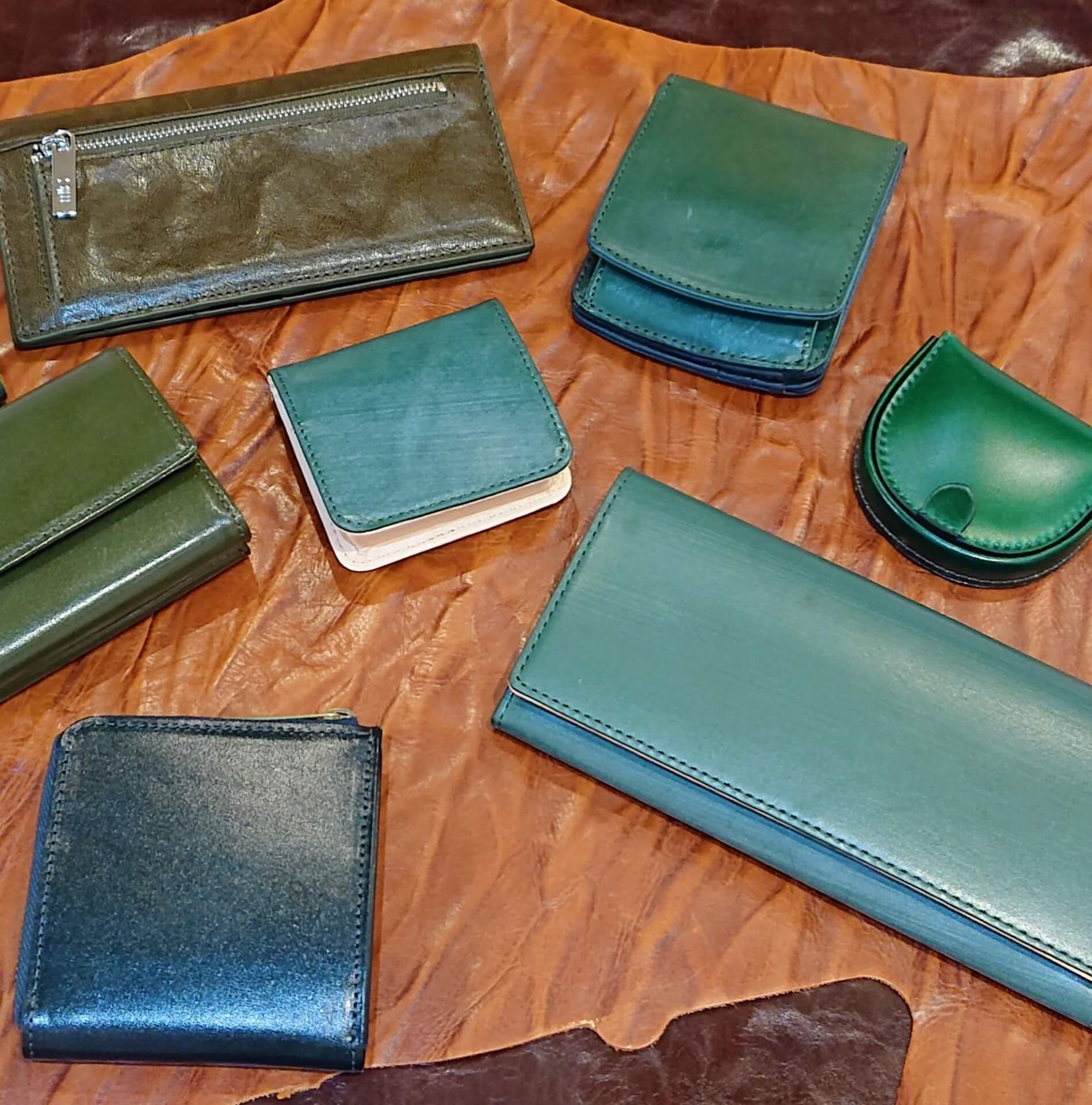 グリーンのお財布特集【御徒町店】 - 革財布のお店 mic -ミック Shop Blog